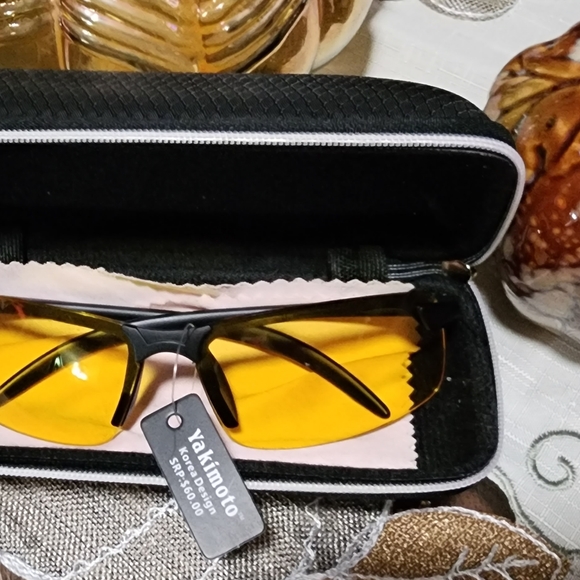 Yakimoto Unisex Yellow Sunglasses NWT. - Picture 7 of 12